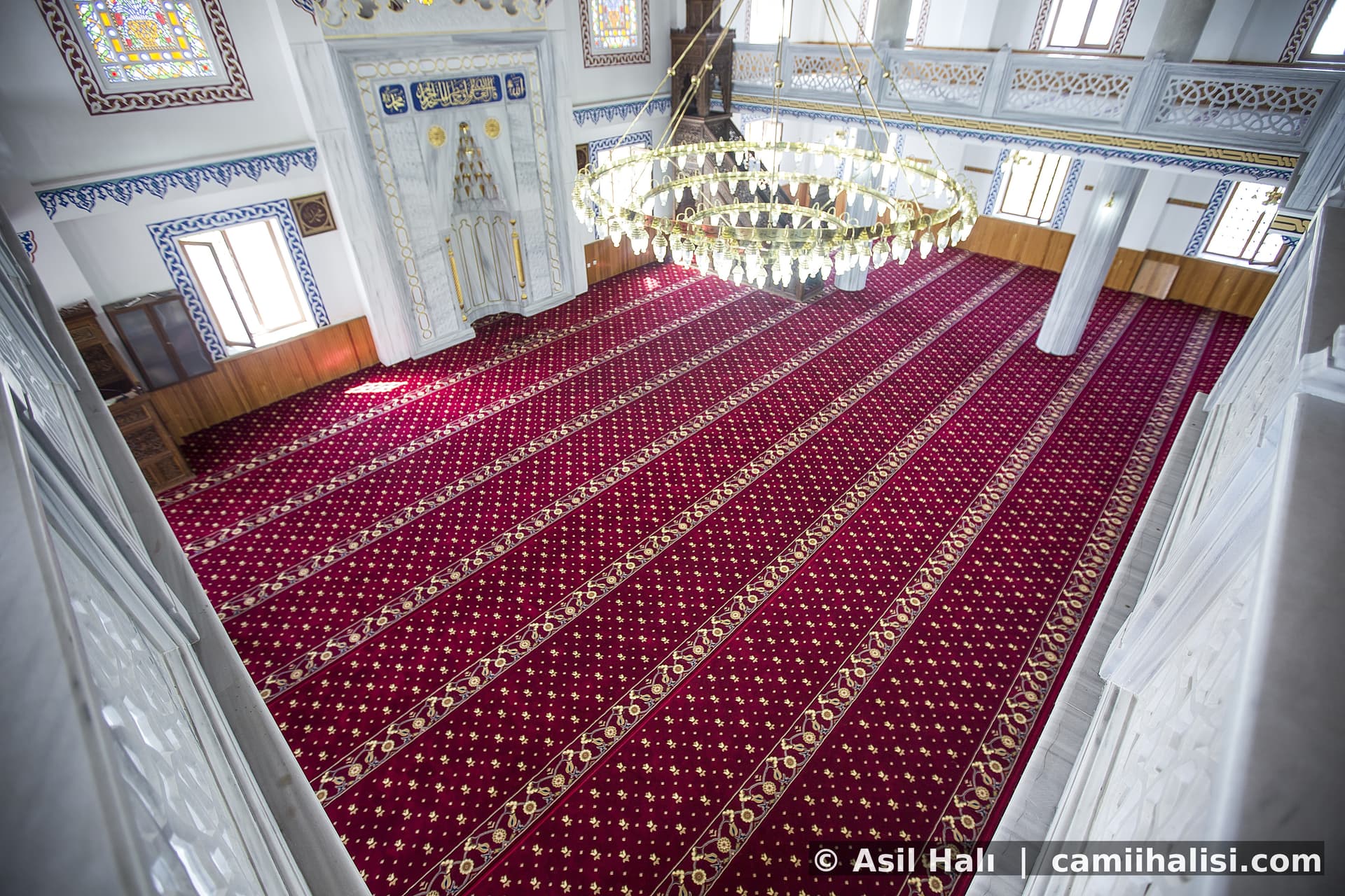 Cami halısı desen detayı — özel renk ve motif seçenekleri Asil Halı